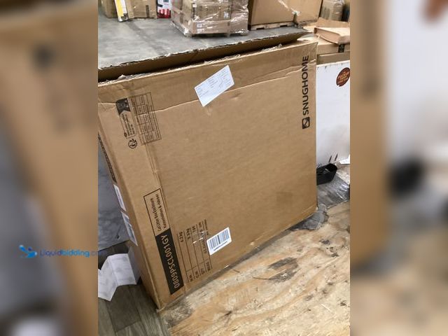 Lot 49-5411653 - Enclosed Cat lItter Box. Unused