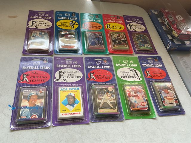 Lot 49-3609272 - Other LOT OF 10 SPORTS AMERICA CLUB VINTAGE CARD PACKS ALL SEALED