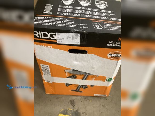 Lot 49-5448301 - RIDGID 9 Gal. 4.25 Peak HP NXT Shop Vacuum Wet Dry Vac. Model: HD0900. Used