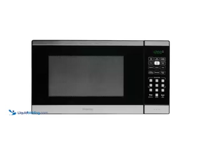 Lot 49-1578191 - Danby 18.63 in. 0.9 cu. ft. Countertop Microwave in Stainless Steel with Auto Cook, Express Cook, Ch...