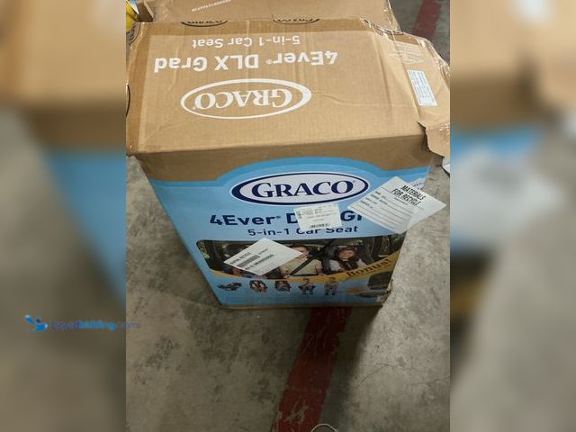 Lot 49-5484694 - Graco 4Ever DLX Grad 5-in-1 Car Seat (unable to test) Unused