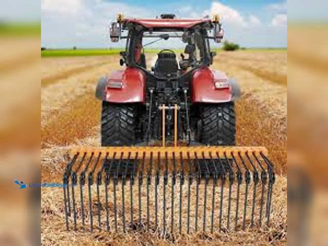 Lot 49-5436103 - Garvee tractor rake. Unused. Scuffs and scratches. Unable to test.
