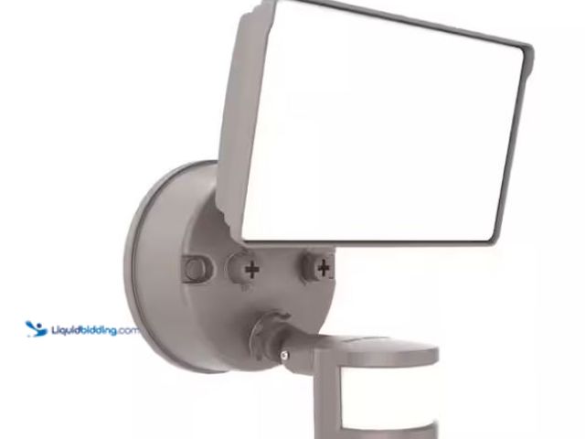 Lot 49-1631862 - HALO 200-Watt Equivalent, 6000 Lumen, Integrated LED, Motion Sensing Large Flood Light, Bronze, Mode...