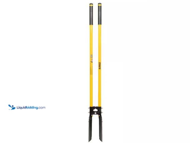 Lot 49-1550312 - DEWALT 46 in. Fiberglass Handle Post Hole Digger, Model # DXLHA2607, Used, Scuffs and scratches.  Re...