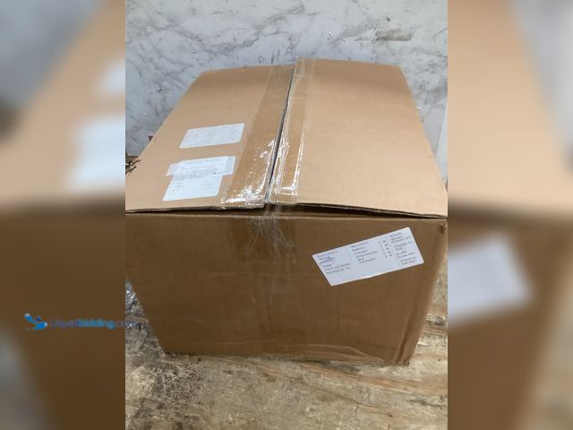 Lot 49-5448256 - DLAB DM0506 300-5000 RPM Low-Speed Centrifuge, Benchtop Centrifuge Max. 2600xg RCF, Brushless DC Mot...