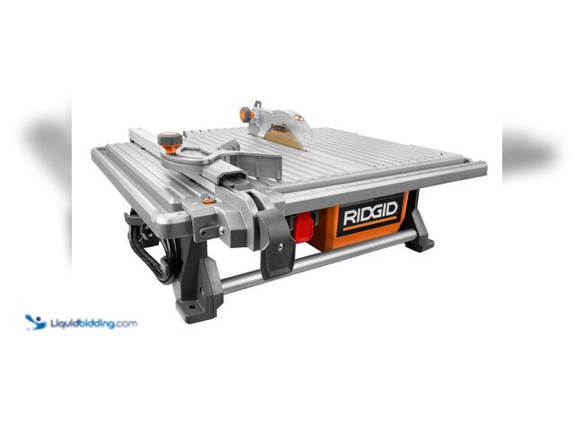 Lot 49-5552138 - RIDGID
6.5-Amp 7 in. Blade Corded Table Top Wet Tile Saw. Model # R4021. New
