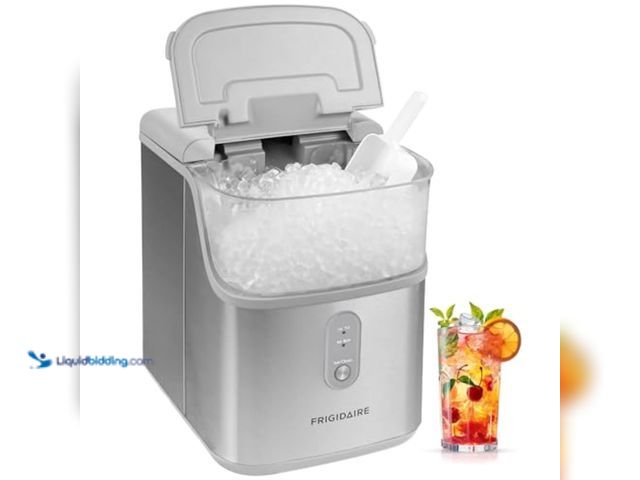 Lot 49-3563694 - Frigidaire Countertop Crunchy Chewable Nugget Ice Maker, Compact, 33lbs per Day, Metallic Finish (te...