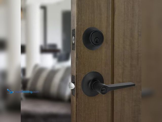 Lot 49-1578119 - Lot of (6) sets Defiant Freedom Matte Black Single Cylinder Combo Pack, Model # 32MEX9D1B, New.   Re...