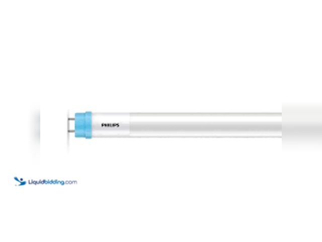Lot 49-5475541 - QTY 8 - Philips 32-Watt Equivalent 48 in. Linear T8 Type A Instant Fit Daylight Deluxe LED Tube Ligh...
