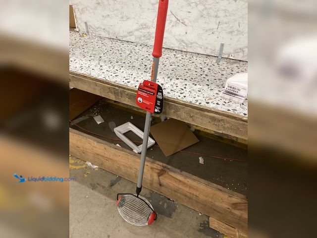 Lot 49-5460864 - Corona MAX 48 in. QuickCOLLECTOR Nut Gatherer with. Item is Unused