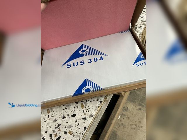 Lot 49-3564629 - Stainless Steel Slab, Unused.