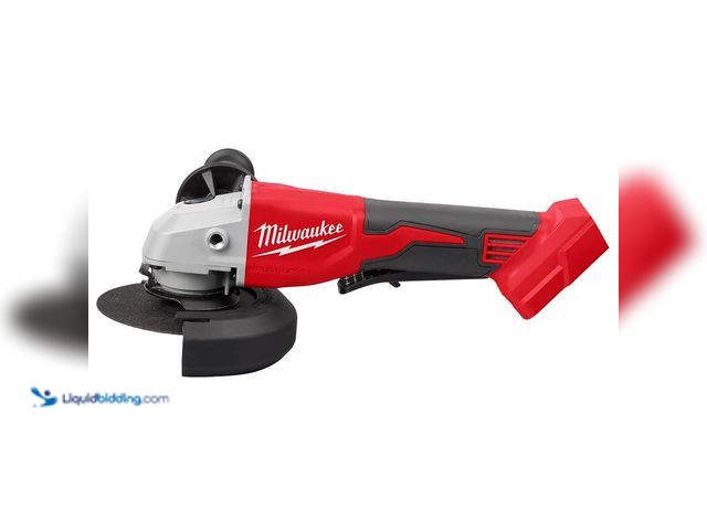 Lot 49-5435538 - Milwaukee
M18 18V Lithium-Ion Brushless Cordless 4-1/2 in./5 in. Grinder w/Paddle Switch (Tool-Only...