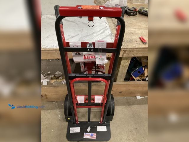 Lot 49-3564312 - Milwaukee
1,000 lbs. Capacity Quick Change 4-in-1 Hand Truck Unused