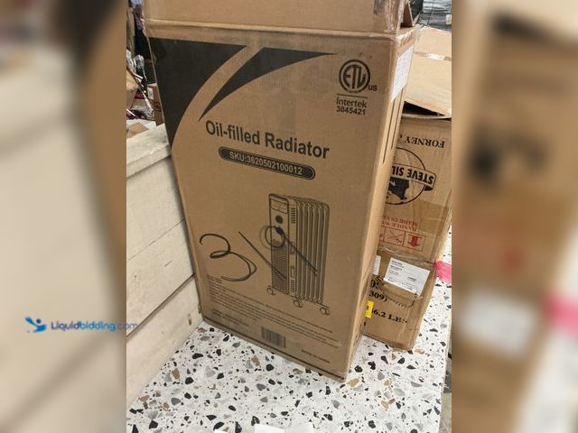 Lot 49-5485354 - INTERTEK Oil filled radiator. Model #3620502100012.Unused.