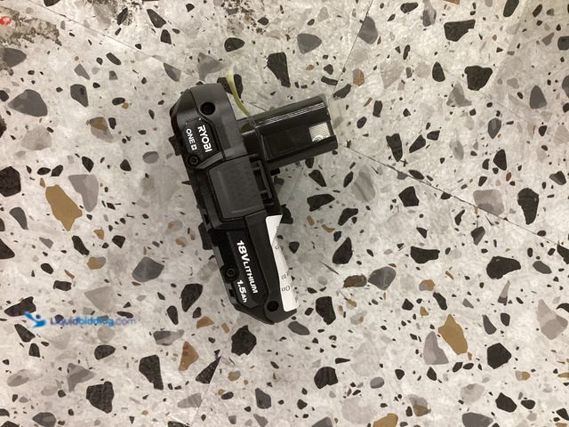 Lot 49-5486141 - RYOBI
ONE+ 18V Lithium-Ion 1.5 Ah Battery Internet # 314550744
Model # PBP002
Store SKU # 1005732...