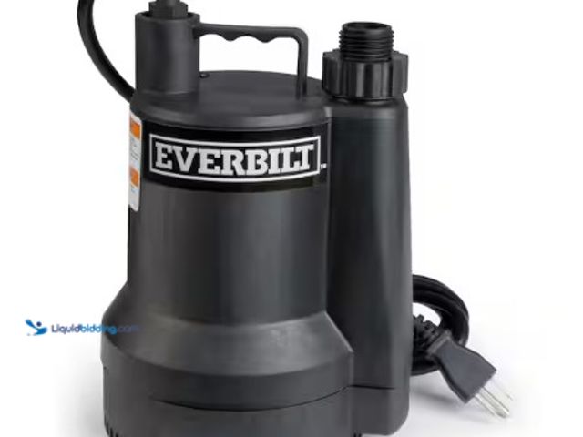 Lot 49-3618613 - Everbilt 1/6 HP Plastic Submersible Utility Pump, Model # SUP54-HD, Unused, Powers on.  Ref#BIN0702