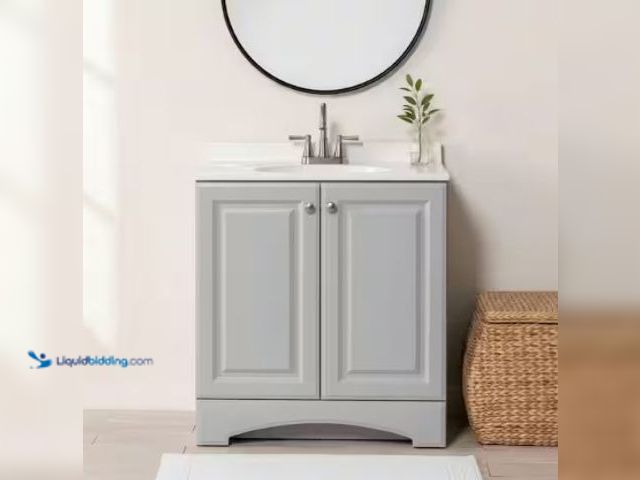 Lot 49-2025218 - Glacier Bay 31 in. Single Sink Pearl Gray Freestanding Bath Vanity with White Cultured Marble Top (A...