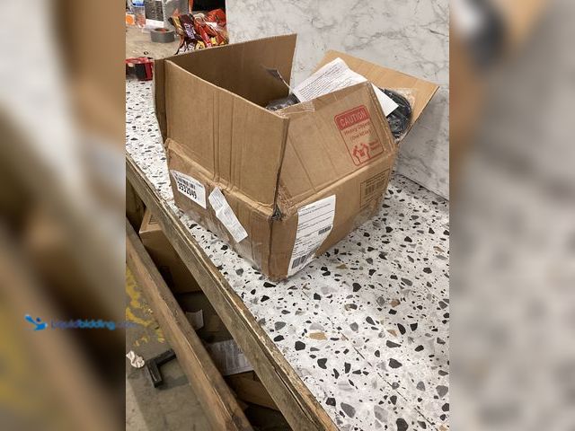 Lot 49-3532049 - RunMax Weighted Vest Item is unused.