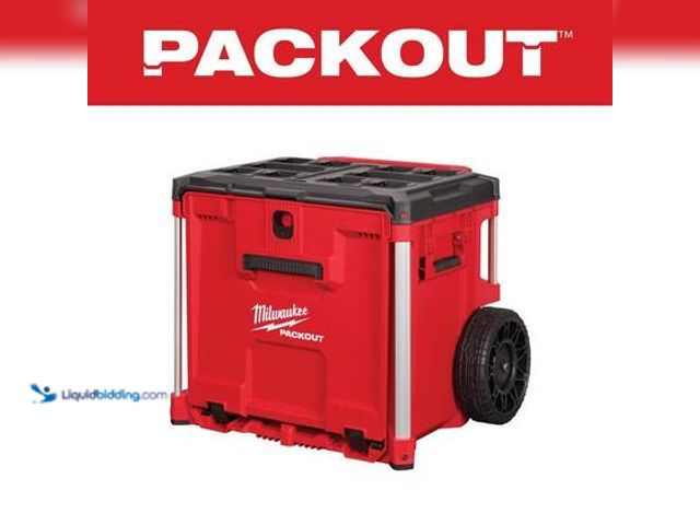 Lot 49-5572075 - Milwaukee PACKOUT 19 in. Rolling Drawer Tool Box. Model # 48-22-8420. Used
