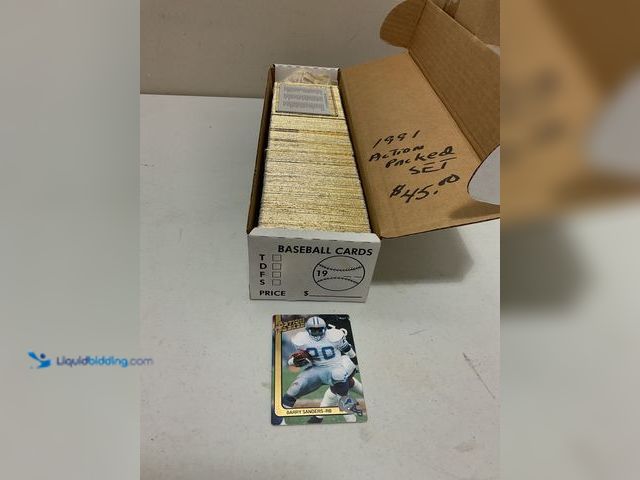 Lot 49-1835306 - Other 1991 ACTION PACKED FOOTBALL COMPLETE 280 CARD SET INCLUDING BARRY SANDERS AND MORE #COINS0723