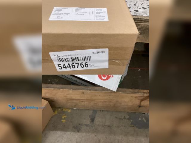 Lot 49-5446766 - 8 PACK Sugar Paper Gold &White Christmas Tree Gift Wrapping Paper 25 sq. ft each. Item is unused.