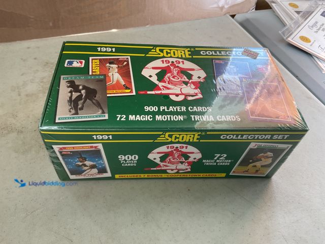 Lot 49-5467372 - Other FACTORY SEALED 1991 SCORE BASEBALL COLLECTOR SET COMPLETE 900 CARD SET INCLUDING CECIL FIELDER...
