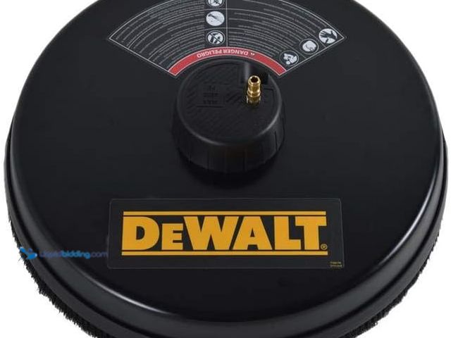 Lot 49-5552869 - DEWALT DXPW37SC 18" 3700 PSI Surface Cleaner with Quick Connect Plug #80472. Used slightly