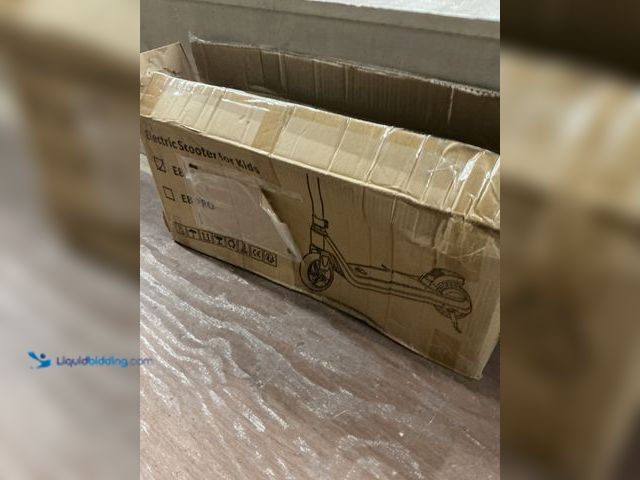 Lot 49-5487386 - Electric Scooter For Kids (missing some hardware) (unable to test) (scuffs and scratches) (parts and...