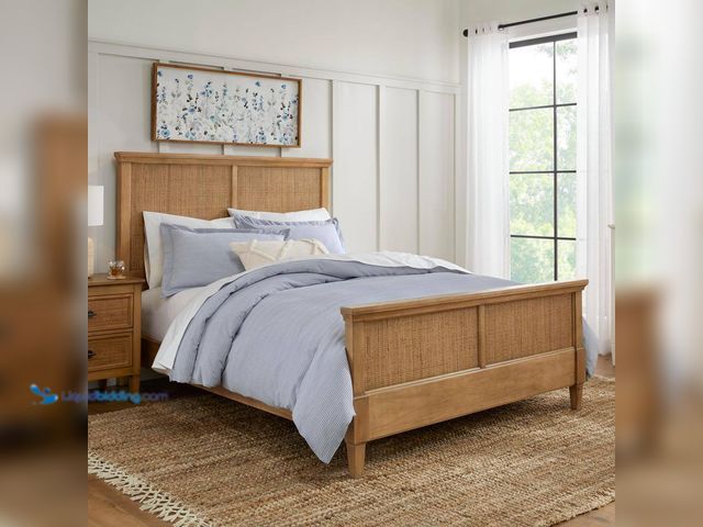 Lot 49-5487535 - Home Decorators Collection
Marsden Patina Wood Finish Wooden Cane King Bed (81 in. W x 54 in. H) Un...