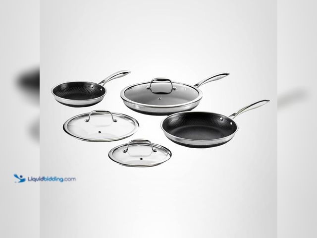 Lot 49-5485867 - HexClad 6-piece Saucepan Set. Item 1394630 | Model 859006007076. Used. 4 pans and 3 lids. Dirty.