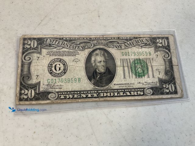 Lot 49-1804571 - 1934 A LARGE GREEN SEAL UNITED STATES $20 DOLLAR BILL.