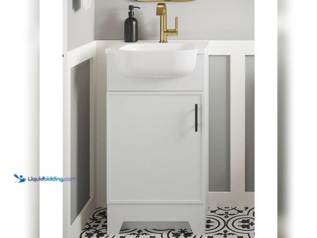 Lot 49-5406721 - Glacier Bay Burgess 18.5 in. W x 16.25 in. D x 35.5 in. H Single Sink Bath Vanity in White with Whit...