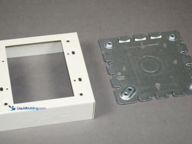 Lot 49-5478534 - Wiremold® V5747-2 2-Gang Shallow Device Box, 4-3/4 in L x 4-3/4 in W x 1-3/8 in H, Steel, Ivory/Whit...