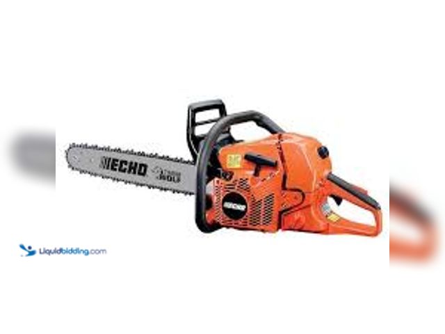Lot 49-5475703 - ECHO 20 in. 59.8 cc Gas 2-Stroke Rear Handle Timber Wolf Chainsaw. Model # CS-590-20. Used has compr...
