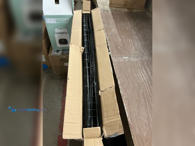 Lot 49-5463249 - BestPet Large (41 - 65 lbs.) Composite Dog/Cat Crate 48-Feet L x 30-Feet W x 32-Feet H ) Item #37768...