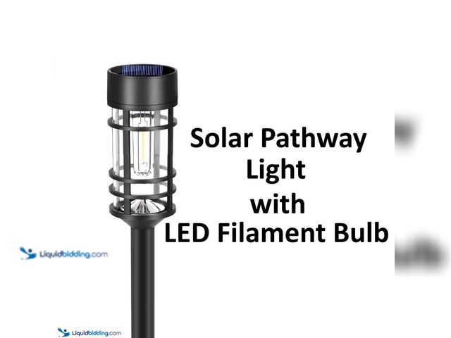 Lot 49-5388204 - Solar Pathway Light with LED Filament Bulb - NEW -&nbsp; Featuring advanced monocrystalline silicon ...