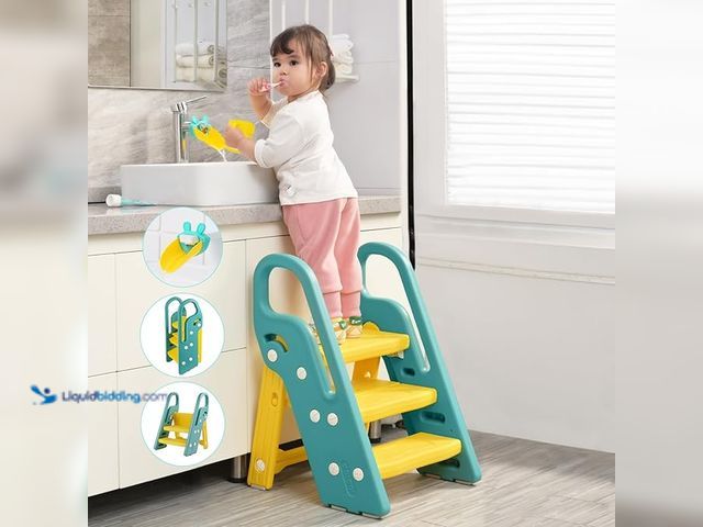 Lot 49-3600442 - Onasti Foldable Toddler Step Stool for Bathroom Sink, Adjustable 3 Step Stool for Kids Toilet Potty ...