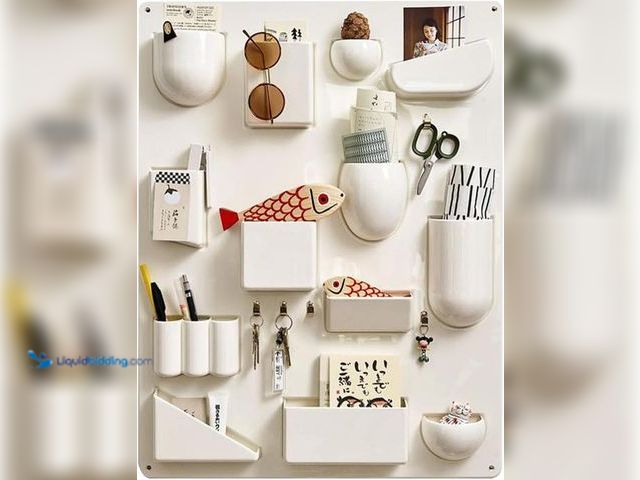 Lot 49-5437903 - Wall Mounted Multi Purpose Organizer Shelf Decorative Storage Rack with Grids for Bathroom, Kitchen,...
