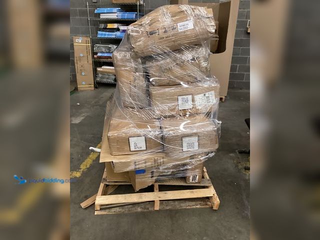 Lot 49-5412553 - Salvage Pallet IMPORTANT: Please note that the condition of this lot is SALVAGE. Salvage assets are ...
