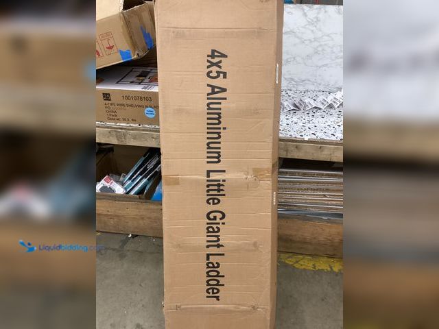 Lot 49-5414432 - A Frame 5 Step Ladder, 17FT Reach Extension Ladder with Stabilizer Bar & Wheels, 330 lbs Security Mu...