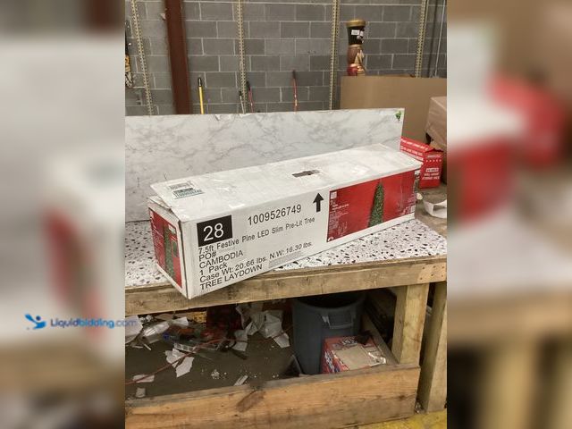 Lot 49-3527944 - 7.5 ft. Pre-Lit LED Festive Pine Slim Artificial Christmas Tree T4
UPC 850025016612 Item is used.