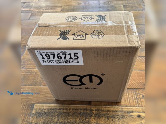 Lot 49-1976715 - 2 New Eleven Master Wall Light Fixtures