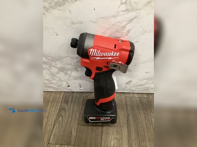 Lot 49-5407016 - Milwaukee  12V Fuel 1/4" Cordless Hex Impact Driver Model: 3453-20, Battery included Model: 3INR19/6...