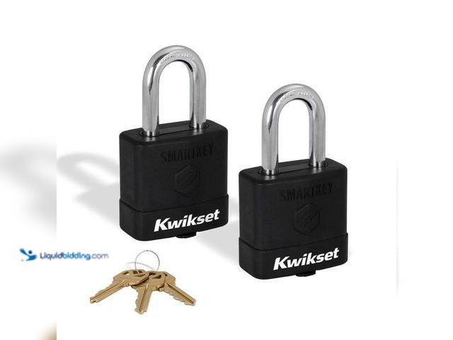 Lot 49-2024197 - Kwikset SmartKey Re-Keyable Laminated Steel Padlock with Boron Carbide Shackle, with Weather Cover, ...