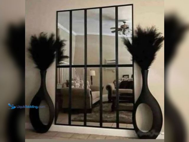 Lot 49-2001391 - (10-Pack) Full Length Black Framed Mirrors, 13.5" x 49.5", Model # 0074-5541754-0581, Unused, Factor...