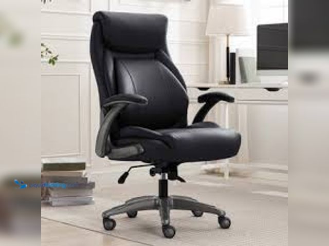 Lot 49-5483450 - La-Z-Boy Air Lumbar Manager Office Chair, black. Model: 1782799. Used