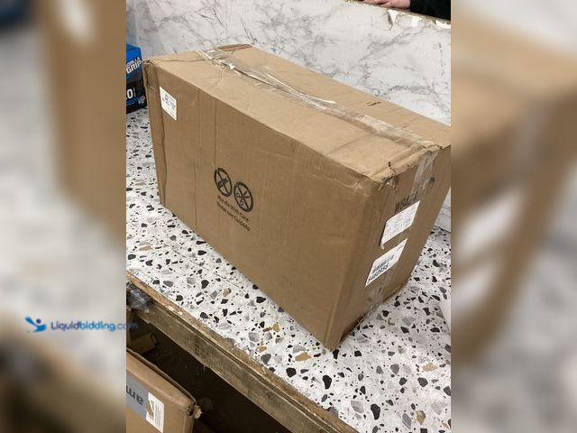 Lot 49-5450627 - Ice Maker ASIN:BQCR347GSP Item is unused.