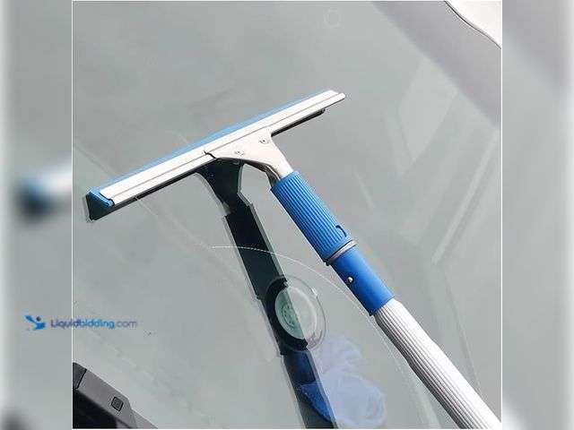 Lot 49-1518150 - YXXSDP Window Cleaning Telescopic 15 Ft Long, Lightweight Portable Window Squeegee Cleaner/High Reac...