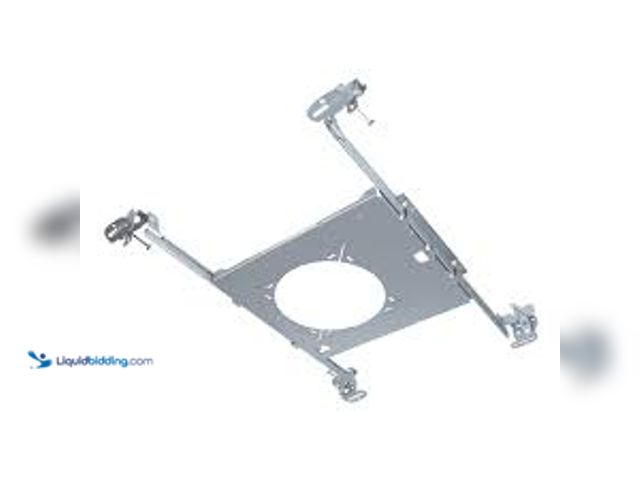 Lot 49-5407240 - HALO HL 4 in. Mounting Frame for Round and Square Canless Recessed Fixtures (6-Pack). Slightly used