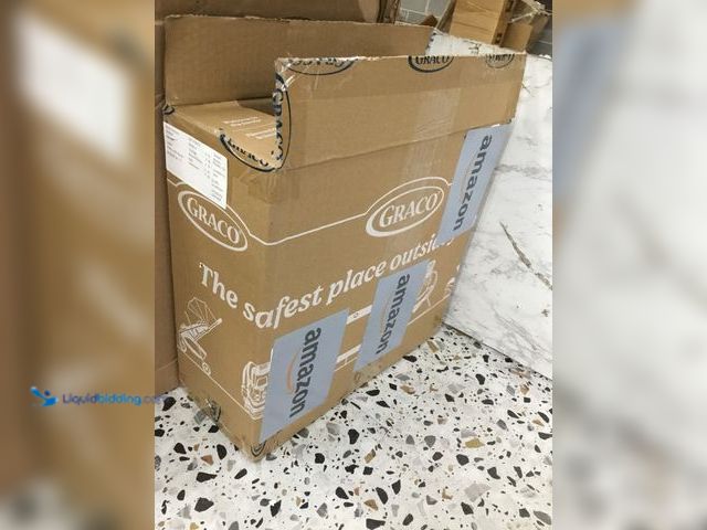 Lot 49-5450900 - Graco TurboBooster Backless Booster Seat Item is unused